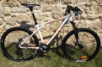 cycles et nature : magasin de vente et de reparation de velo a bordeaux, GT bicycles avalanche 3.0 2013