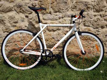 cycles et nature : magasin de vente et de reparation de velo a bordeaux, GT bicycles gutterball