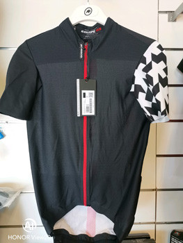 cycle, cycles et nature : magasin de vente et de reparation de velo a bordeaux, texile cuissard maillots coupe vent et accessoires assos 2019