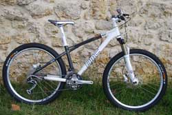BMC VELVET 01 2011 cycles et nature : magasin de vente et de reparation de velo a bordeaux, bmc velvet 01 2011