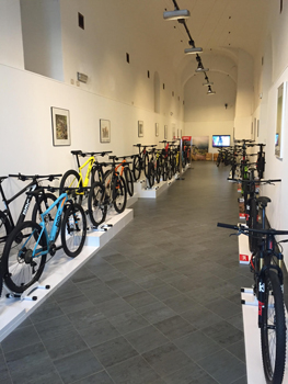 cycles et nature : magasin de vente et de reparation de velo a bordeaux, bmc 2017 turin