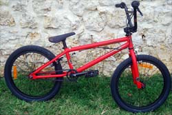 cycles et nature : magasin de vente et de reparation de velo a bordeaux, frenchys, bmx We The People 2011