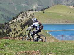 cycles et nature a vallnord pour la maxiavalanche