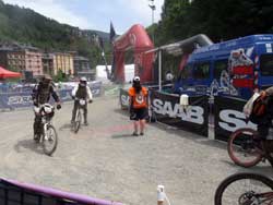 cycles et nature a vallnord pour la maxiavalanche