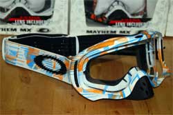 cycle, cycles et nature : magasin de vente et de reparation de velo a bordeaux, lunette et masque oakley mtb, vtt, dh, velo de route, mx,  crowbar blue orange digi-slash