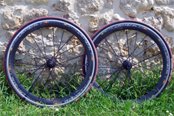 cycle, cycles et nature : magasin de vente et de reparation de velo a bordeaux, occasions et bonnes affaires, roues mavic cosmic carbone slr