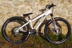 cycle, cycles et nature : magasin de vente et de reparation de velo a bordeaux, occasions et bonnes affaires, specialized p3