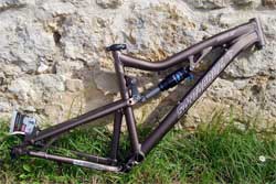 cycle, cycles et nature : magasin de vente et de reparation de velo a bordeaux, race compagnie, santa cruz blur lt