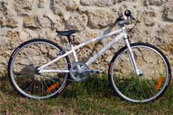 cycles et nature : magasin de vente et de reparation de velo a bordeaux, usprobikes, bmx intense moto mini steel